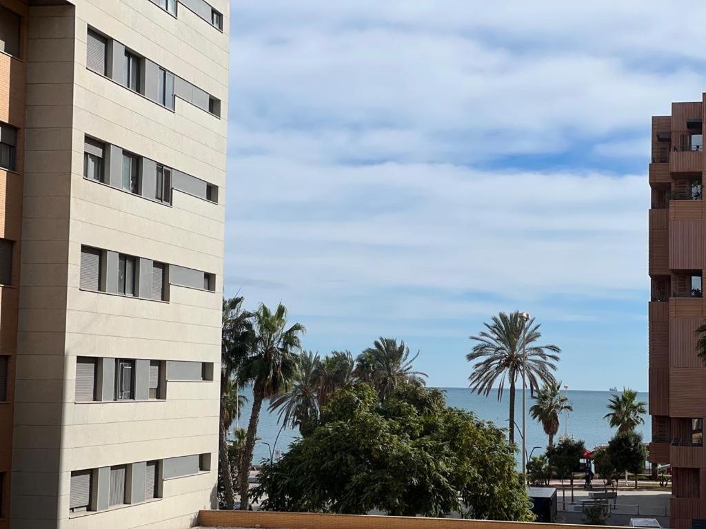Love Rent4 Malaga Pacifico Kültér fotó
